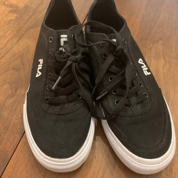 Fila casual shoes - Picture 2 of 3